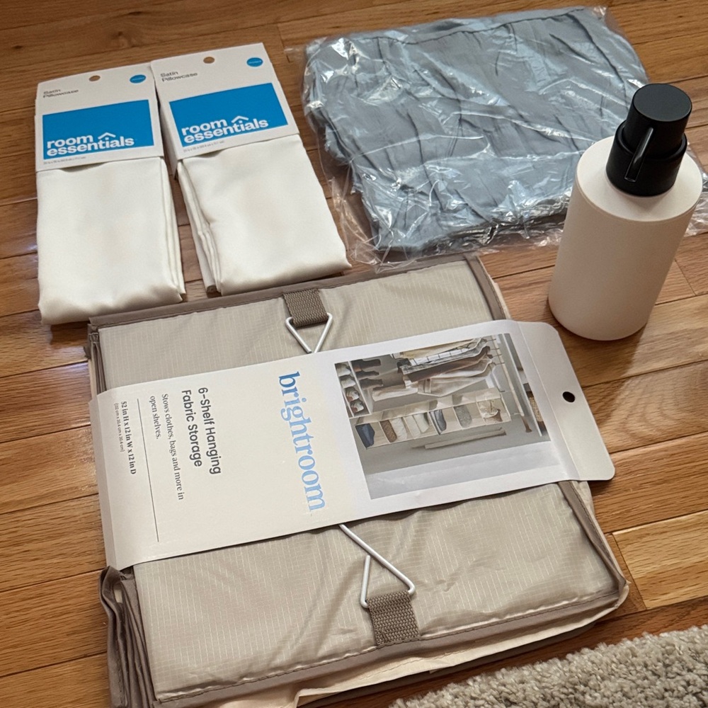 NWT Bedroom/Dorm Room Essentials